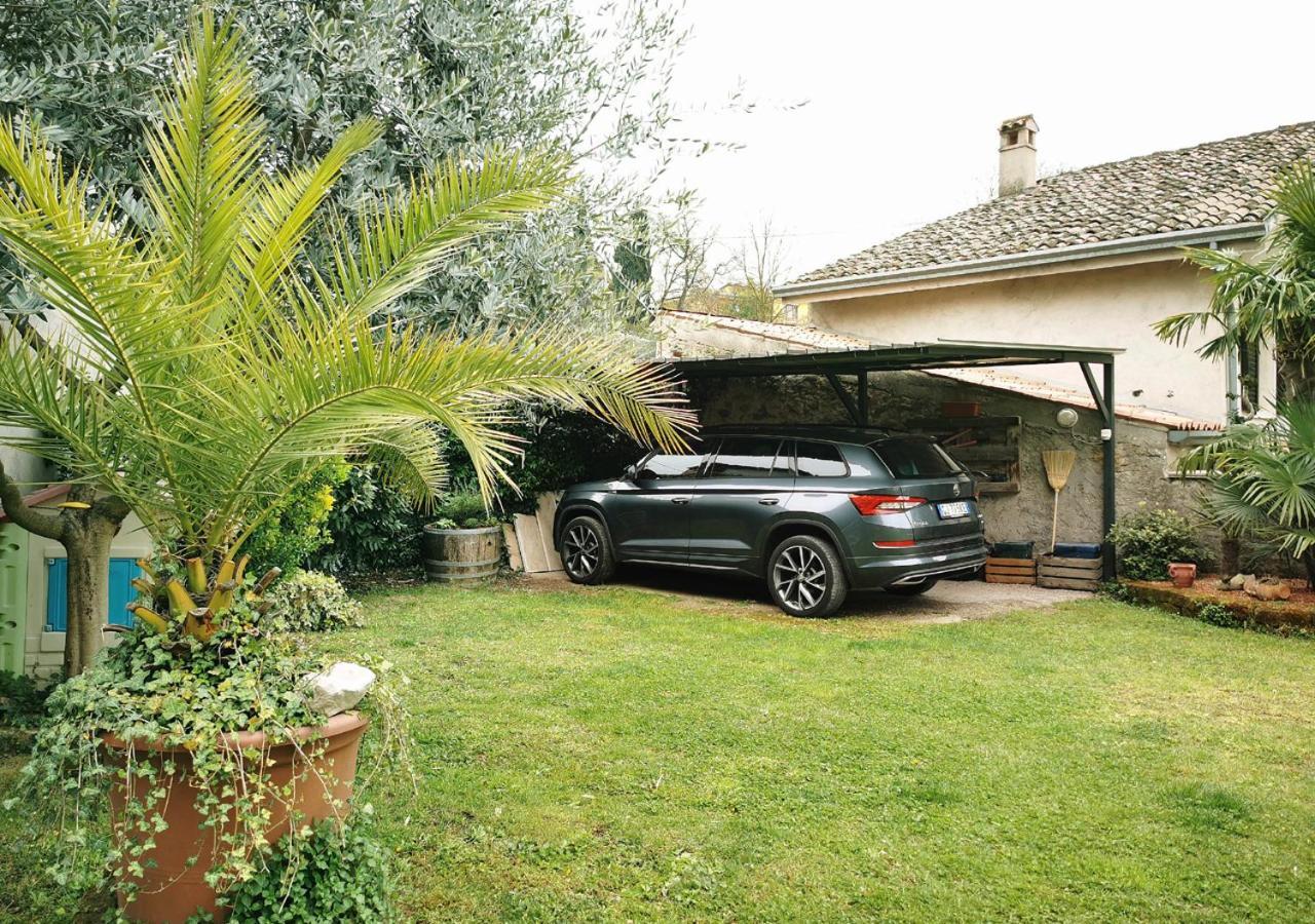 Вилла Casa Rustica Con Giardino Каприно-Веронезе Экстерьер фото